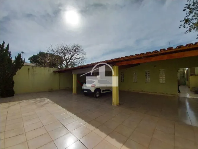 Chácara à venda, 4 quartos, 2 suítes, 4 vagas, Titamar - Sete Lagoas/MG