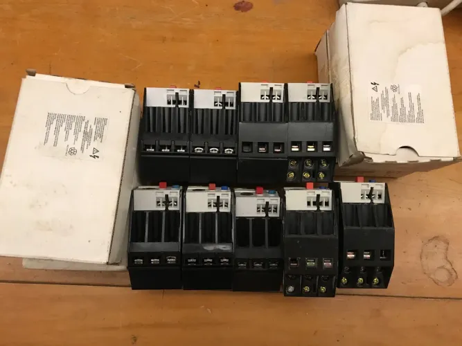 187 Reler termico Siemens