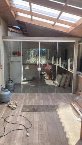 Porta de Vidro , janela , box e espelhos valor por m2 