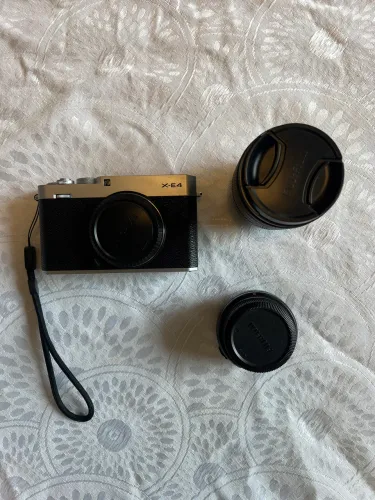 Fujifilm xe4 (corpo)
