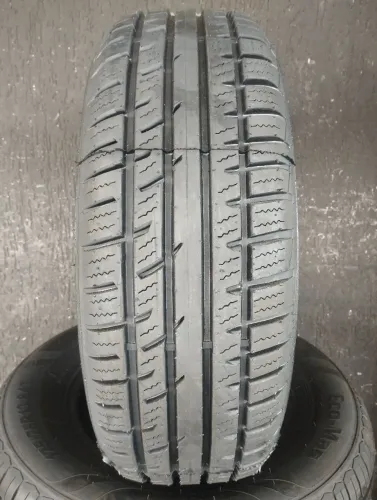 Pneu 185/60R15 remold vipal 