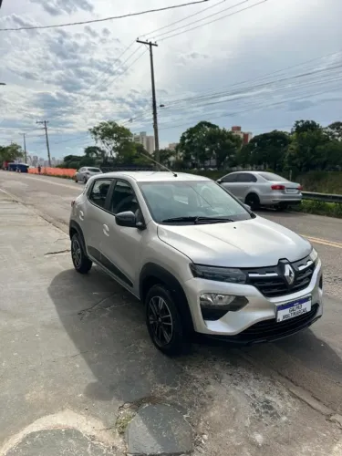 Renault Kwid Intense 1.0 Flex 12V 5P Mec. 2023