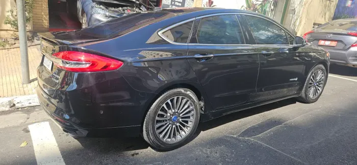 Fusion hybrido 2018 blindado