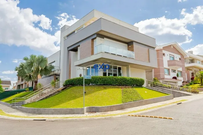 Casa em Condomínio no Residencial Pineland Pinhais-PR