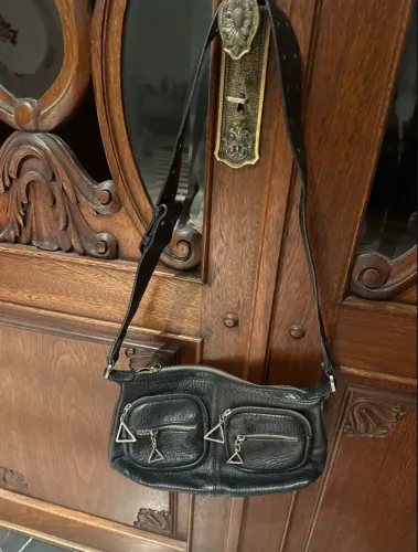 Bolsa de couro Schutz