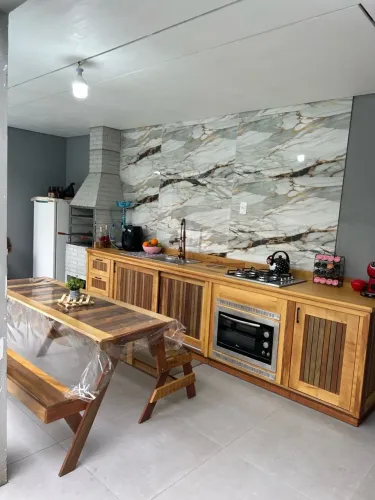 Revestimento de pisos e azulejos 