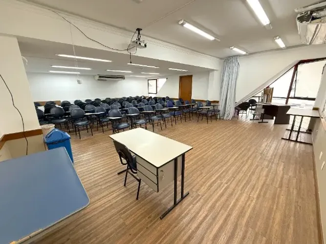 Oportunidade! Alugo Sala Comercial na Praia do Canto com 70m² - R$ 3.500,00