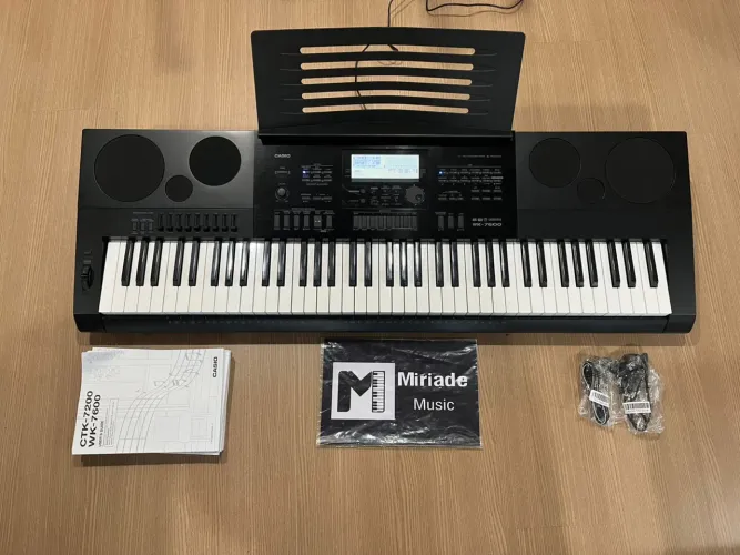 Casio WK 7600 - Muito Bem Conservado - Loja Física - Até 21x 130,77