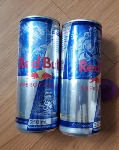 2 Latas Red Bull League of Legends
