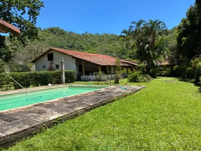 Sítio de 5.000 m² legalizado e em condomínio a venda