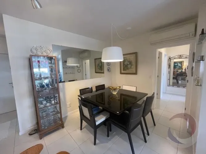 Cobertura para Venda em Florianópolis, Trindade, 4 dormitórios, 3 suítes, 4 banheiros, 2 v