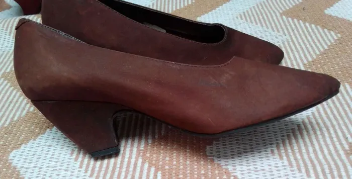 Sapatos social Marrom numero 34 semi novos desapego
