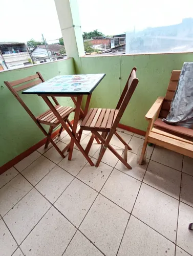Mesa e Cadeiras estilo Bistrô 