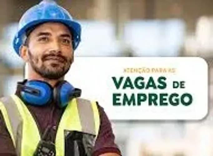 vaga de emprego habilitação nas categorias A e  CNH A serviços gerais