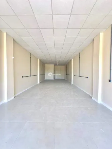 Loja para aluguel, 2 vagas, Camobi - Santa Maria/RS