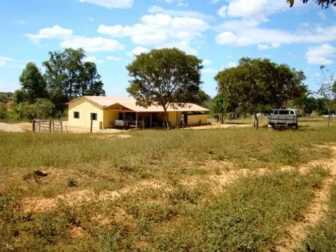 Fazenda plana - 4mil hectares Minas Gerais - Burutizeiro (R$ 7.500,00 Preço por ha)