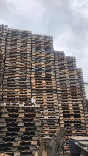 Paletes de madeira para comércio