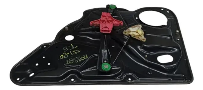 Maquina Vidro Tras Esq Vw Passat Variant B7 2.0 T 2011 Preto