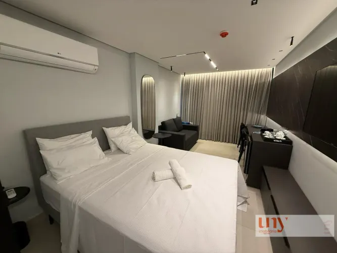 Porteira fechada! Flat novo térreo com 27,40 m² pé na areia no bairro Jardim Oceania