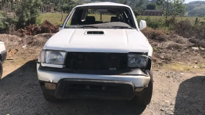 Toyota Hilux SW4 3.0 4x4 Manual 2001 Veiculo Destinado A Retirada De Peças
