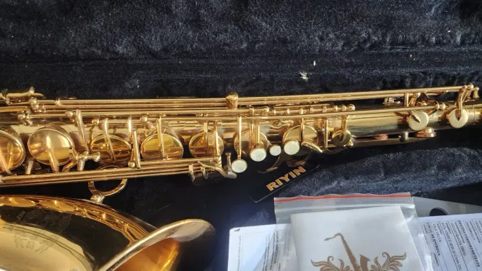 Sax Tenor Hofman muito conservado.