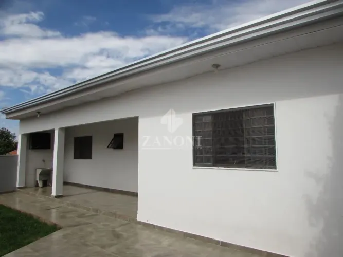 Locação de Casas / Padrão na cidade de Maringá