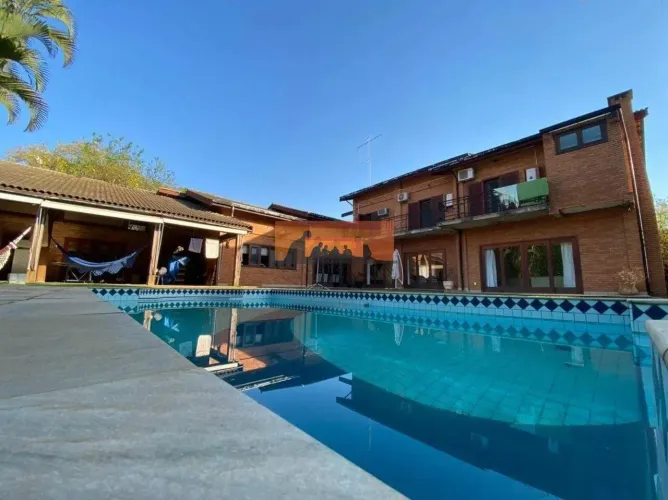 Casa à venda em Condomínio fechado 3 Quartos, 3 Suites, 4 Vagas, 1143M², Cidade Universitá