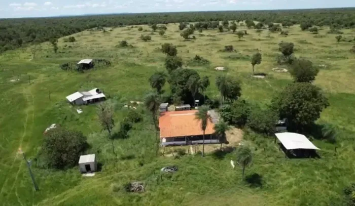 VENDO FAZENDA 2.400 HAC PANTANAL REGIÃO DE MIMOSO MT