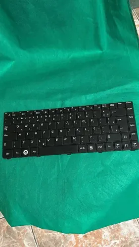 Teclado para notebook Samsung modelo NP RV410
