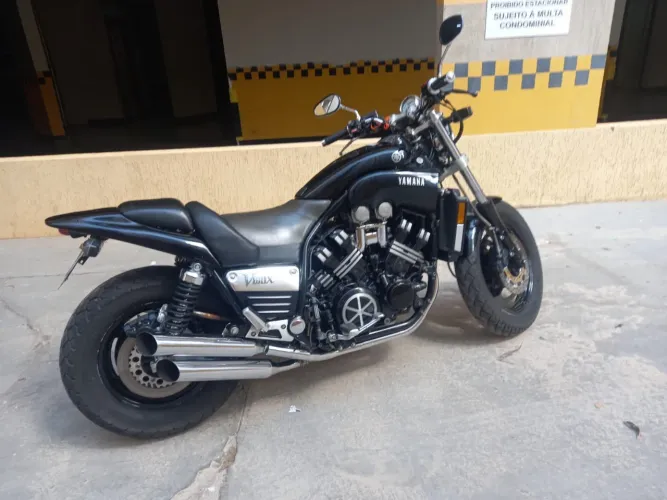 Yamaha/Vmax 1200