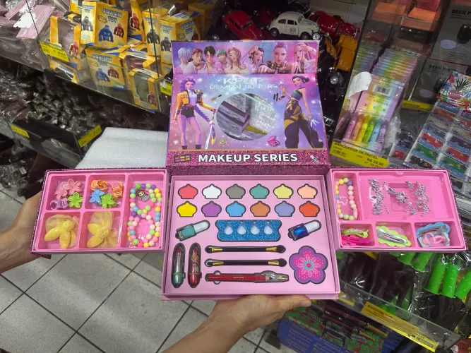 Kit Maquiagem Infantil Completo - Presente Menina ?