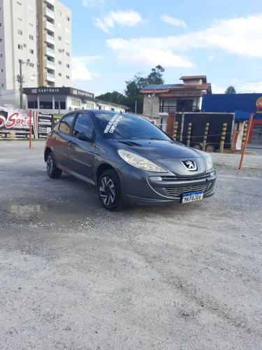 Peugeot 207 XR 1.4 Flex 8V 5P 2013