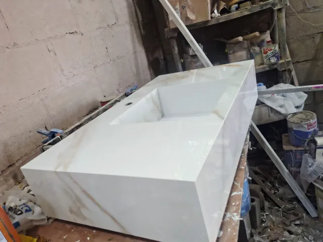 Pia de porcelanato ( 80x45)