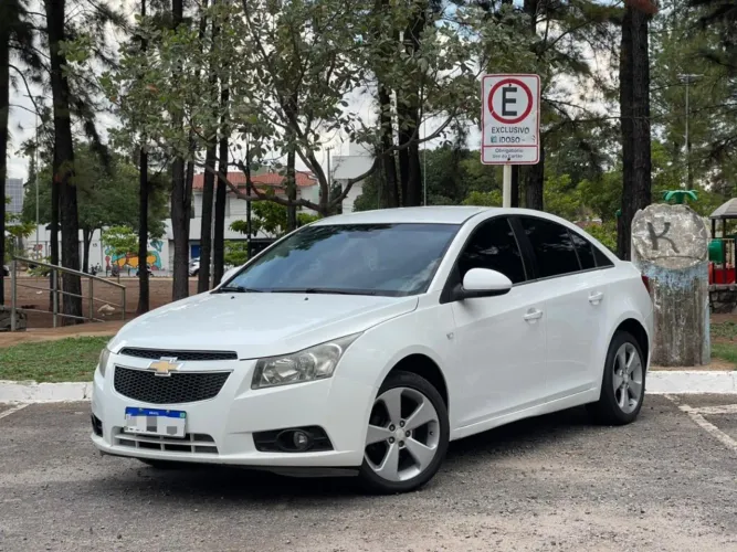 Chevrolet Cruze LT 1.8 16V Flexpower 4P Aut. 2013