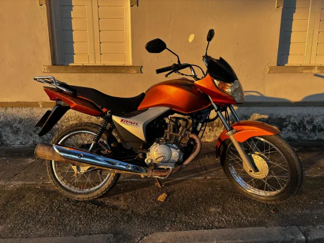 Honda CG Titan Mix ES 150 2010 - Excelente estado - Apenas venda à vista