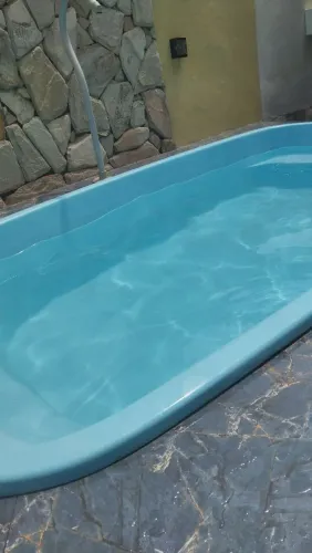Limpeza e tratamentos de piscinas de todos os tipos