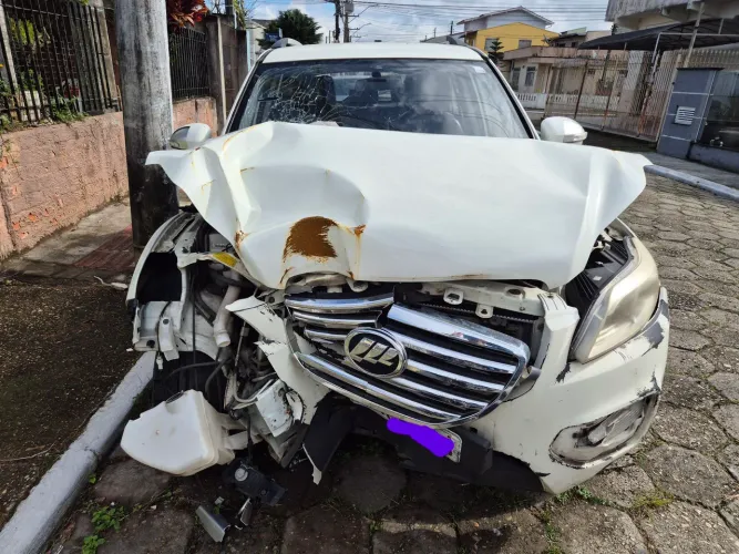 Lifan X60 1.8 16V 128cv 5P Mec. 2014