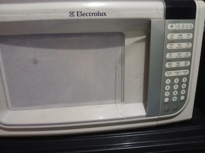 Microondas 31 litros
