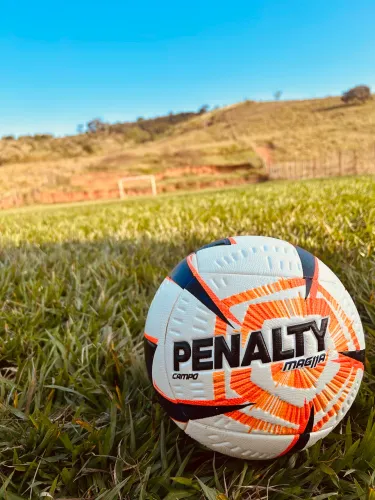 Vende-se bola oficial pênalti 