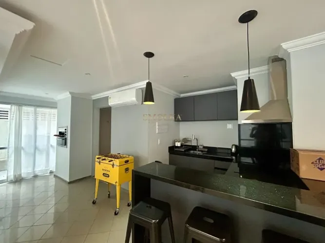 Apartamento para venda com 3 dormitórios na Bocaiuva no Centro - Florianópolis - SC