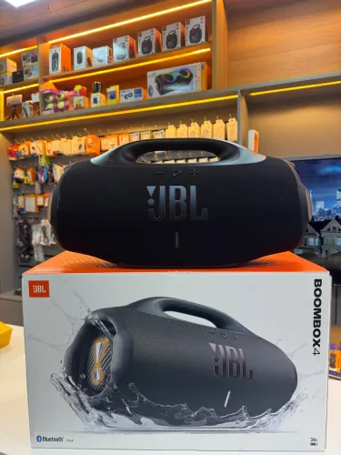 BOOMBOX 4 ( 1 mês de uso) 