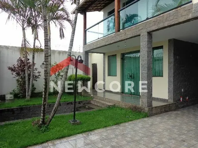 Casa em Rua Décio Camargos de Aguiar - Europa - Contagem/MG