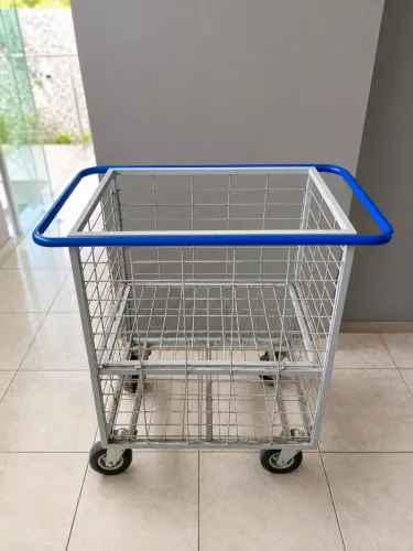 Carrinho de Compras para Prédio - Excelente Estado