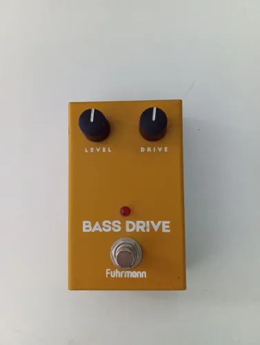 Overdrive para contrabaixo - Em Ótimo Estado 
