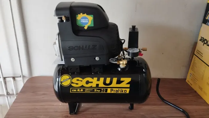 Compresor Schulz Pratiko CSI 8,2 - 2 HP
