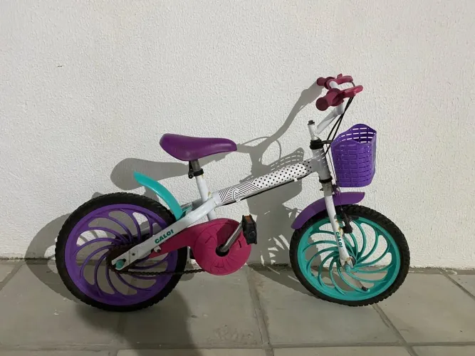 Bicicleta em ótimo estado de conservação