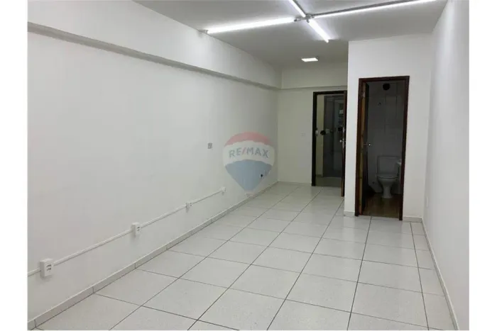 Sala para venda no Centro de Juiz de Fora