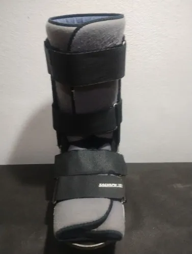 Bota ortopédica salvape 38