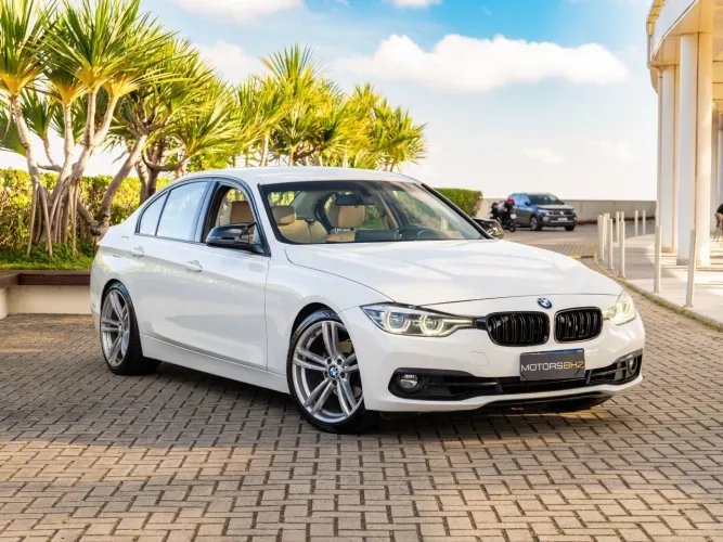 BMW 320I A 2.0 Turbo/activeflex 16V 184cv 4P 2017