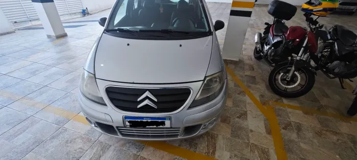 Citroen C3 GLX 1.4/ GLX Sonora 1.4 Flex 8V 5P 2011